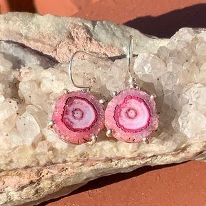 BOUTIQUE PINK SOLAR QUARTZ 925 STERLING SILVER EARRINGS